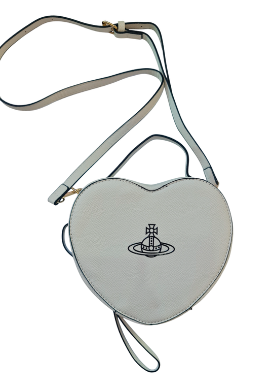 Cartera corazon saturno