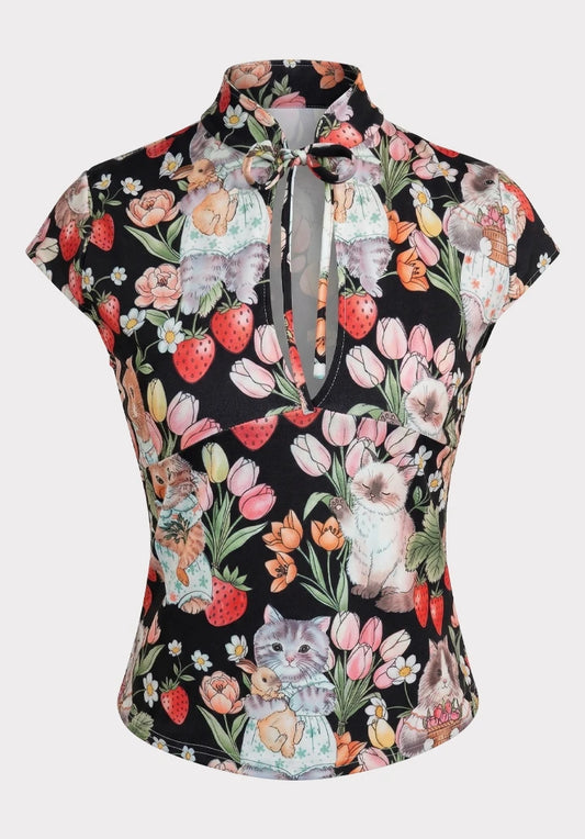 Top Estilo Japonés keyhole | Gato vintage y Fresas estilo y2k harajuku